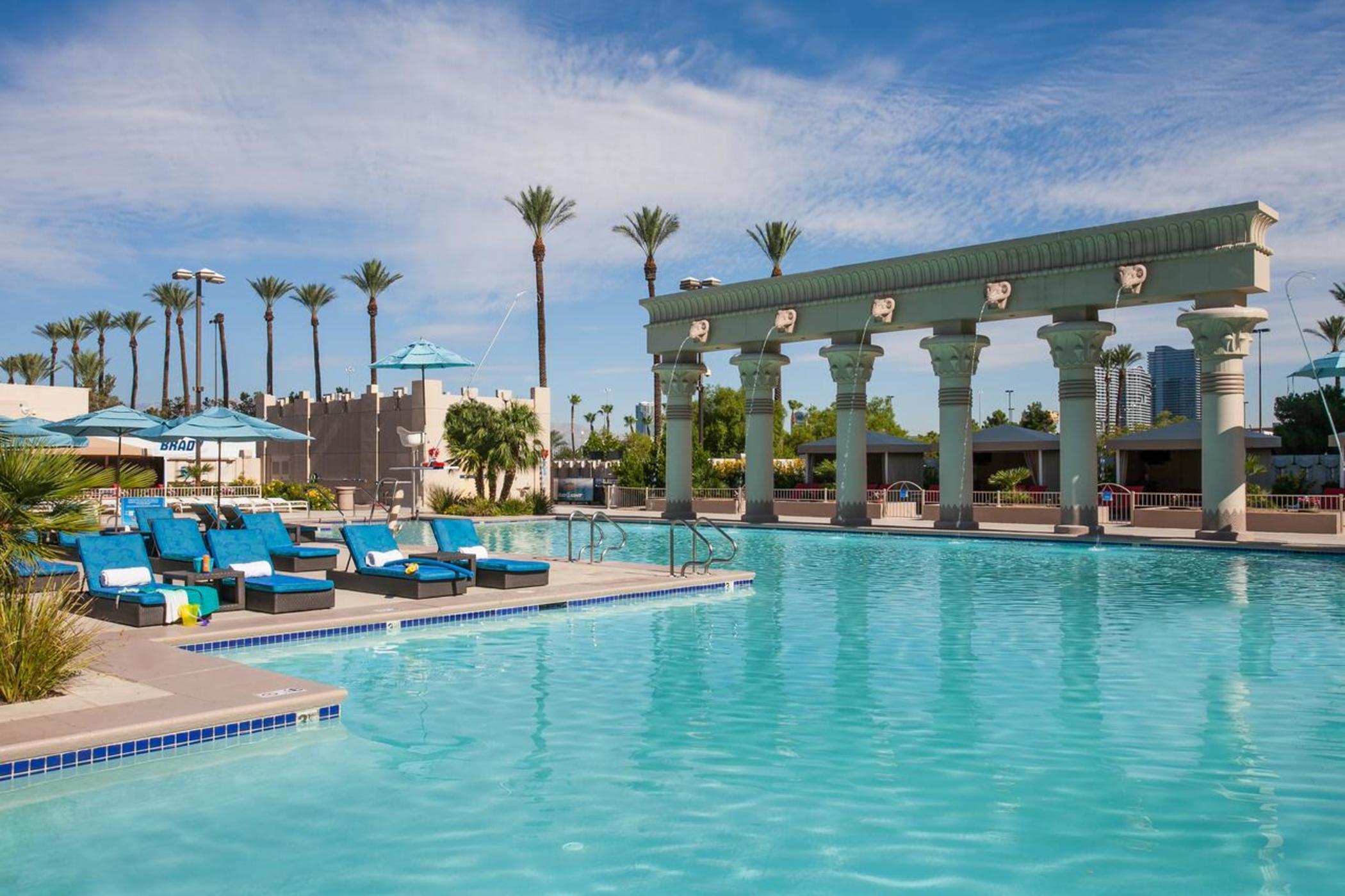 Luxor Otel Las Vegas Dış mekan fotoğraf