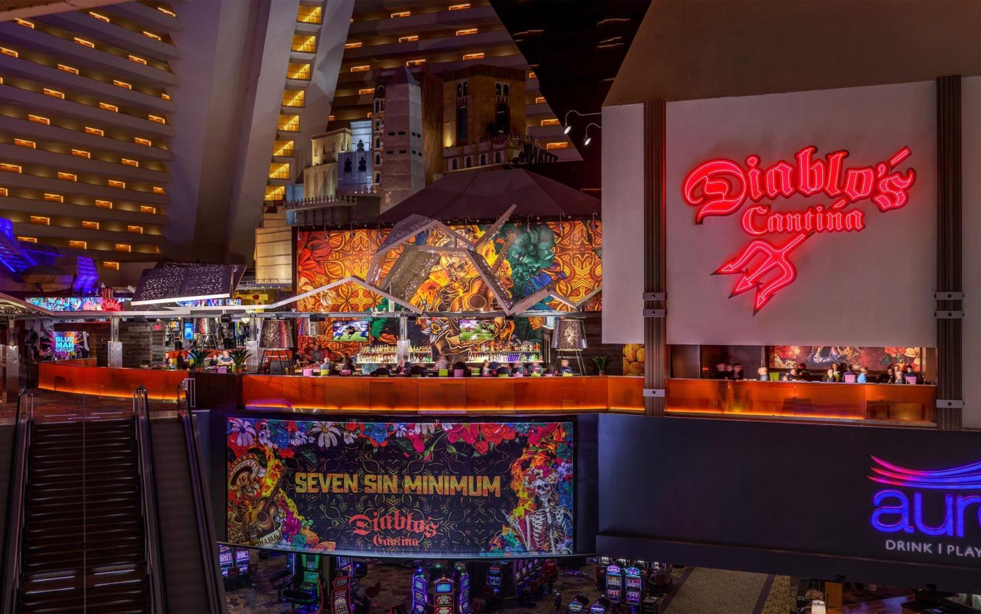 Luxor Otel Las Vegas Dış mekan fotoğraf